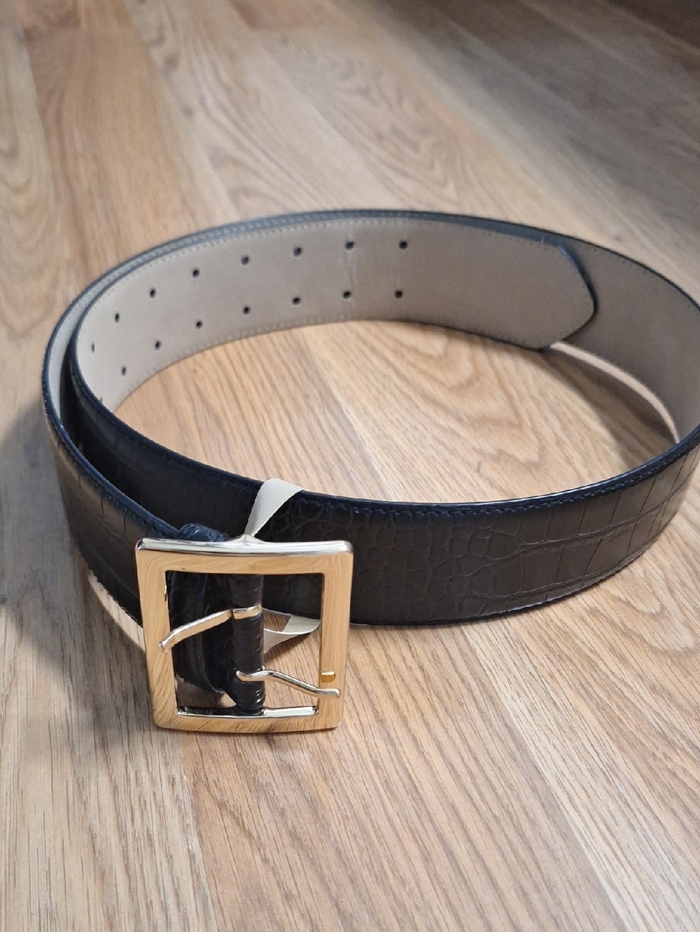 Risantry Black Wide Croc-Embossed Women's Belt with Gold Buckle